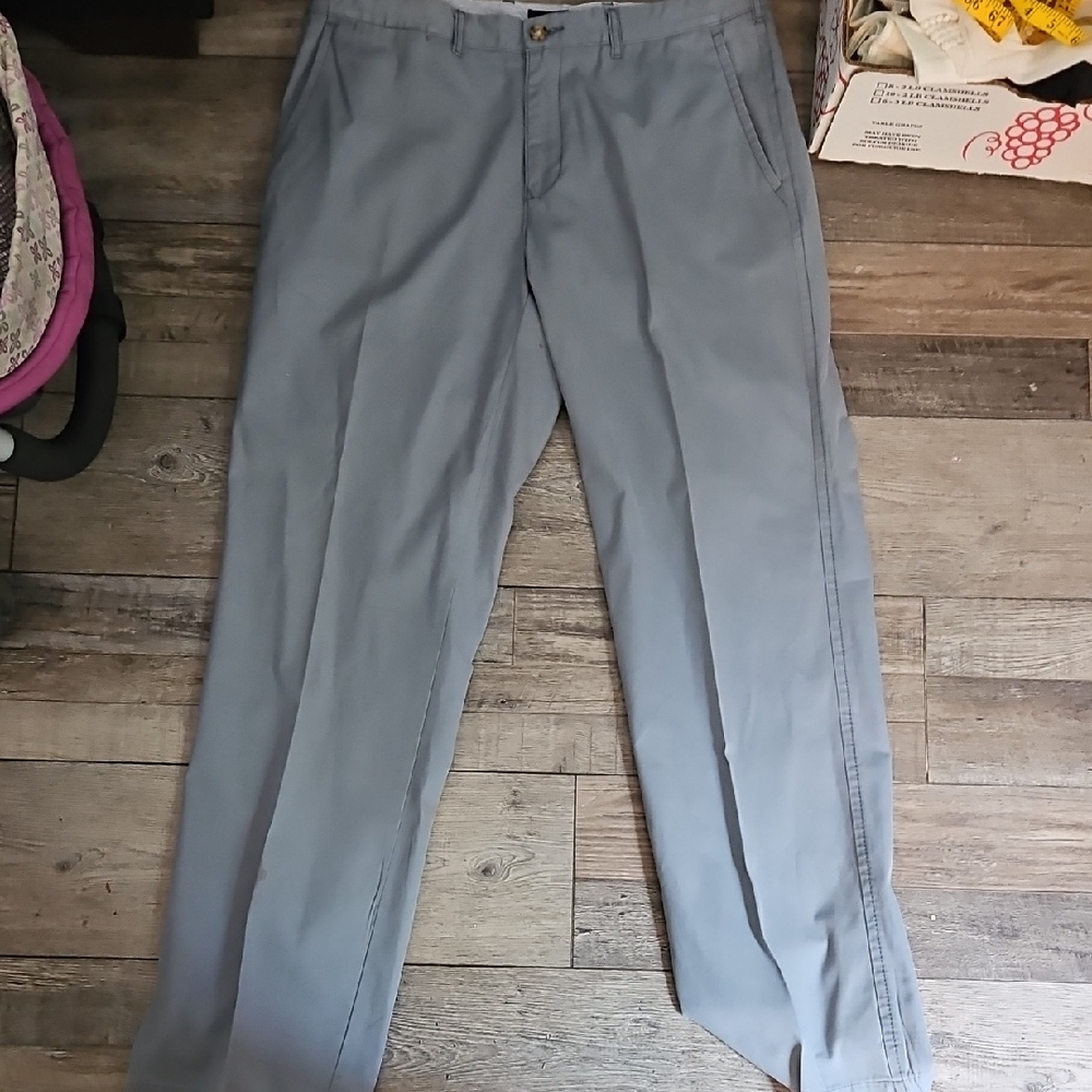 Tommy Hilfiger Blue Chinos Flat Front Design